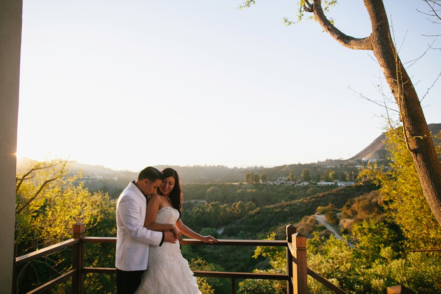 Hollywood-Hills-Romantic-Wedding-Photos